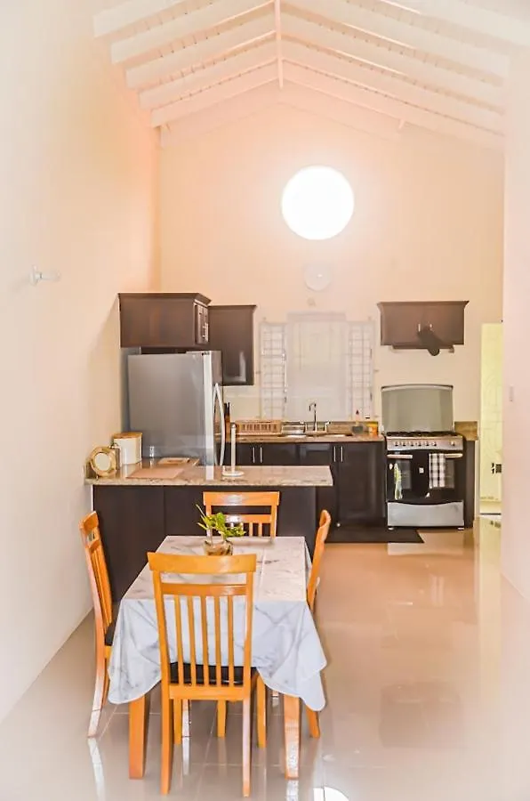 Holiday home Twin Peak Cottage Mammee Bay