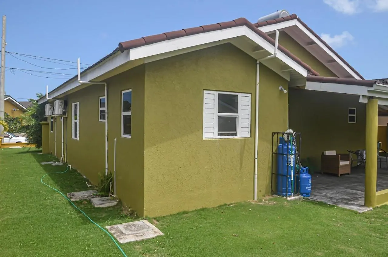 Holiday home Twin Peak Cottage Mammee Bay